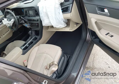 2015 Hyundai Sonata Se z USA, uszkodzony, nr VIN 5NPE24AF3FH242626